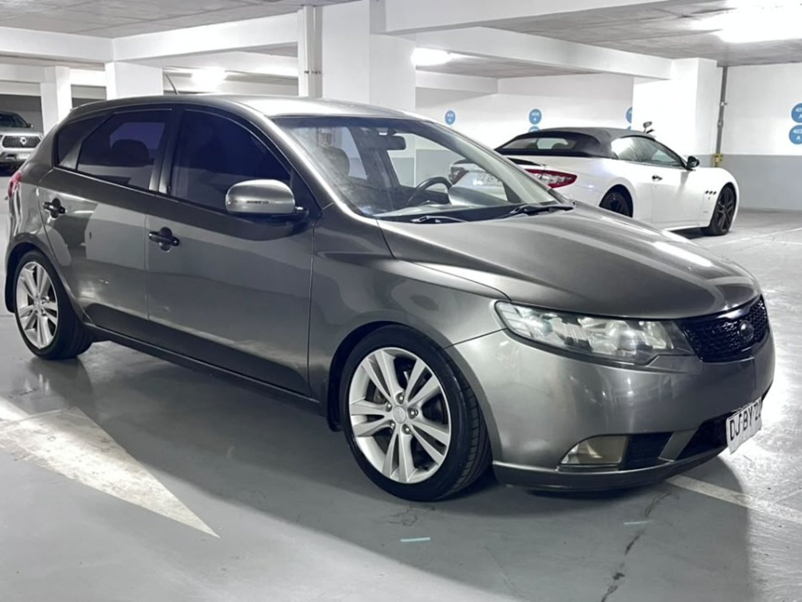 Kia CERATO 5 SX 1.6 2011 - Foto 2 de 10