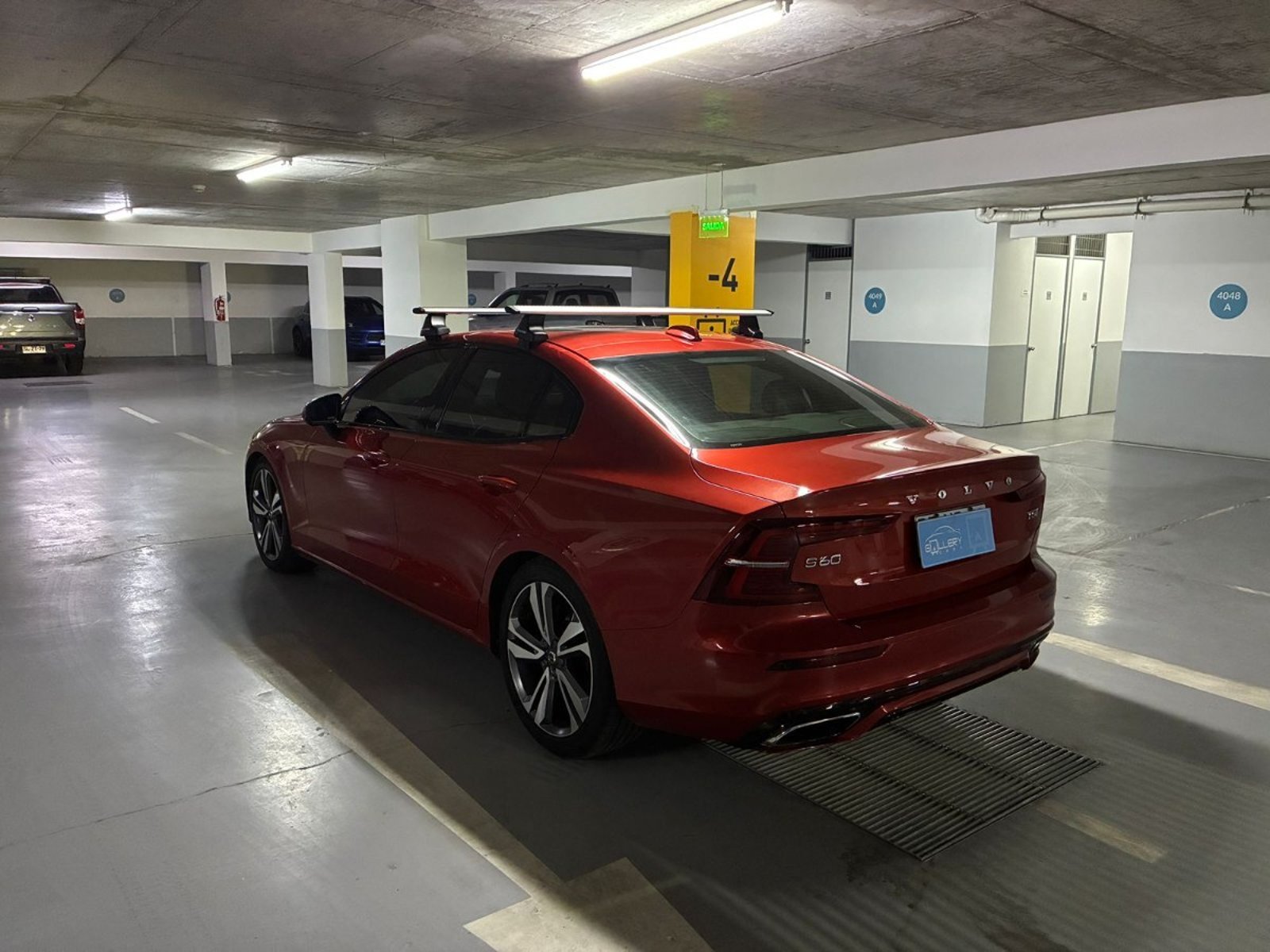 Volvo S60 R-DESIGN 2021 - Imagen 8 de 10