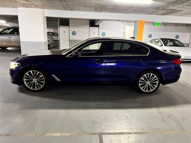 BMW 520D LUXURY 2021 - Imagen 3 de 9