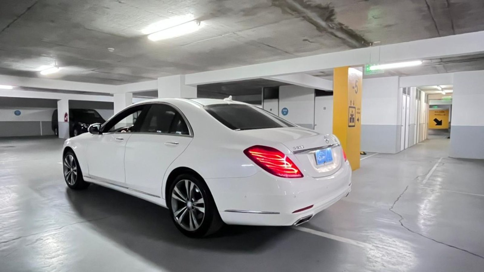 Mercedes-Benz S500 4.4 V8 2014 - Imagen 5 de 10