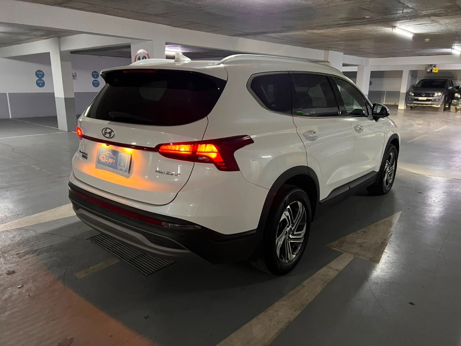 Hyundai SANTA FE 2.2 DIESEL AUTOMATICA 4x4 2024 - Foto 5 de 10
