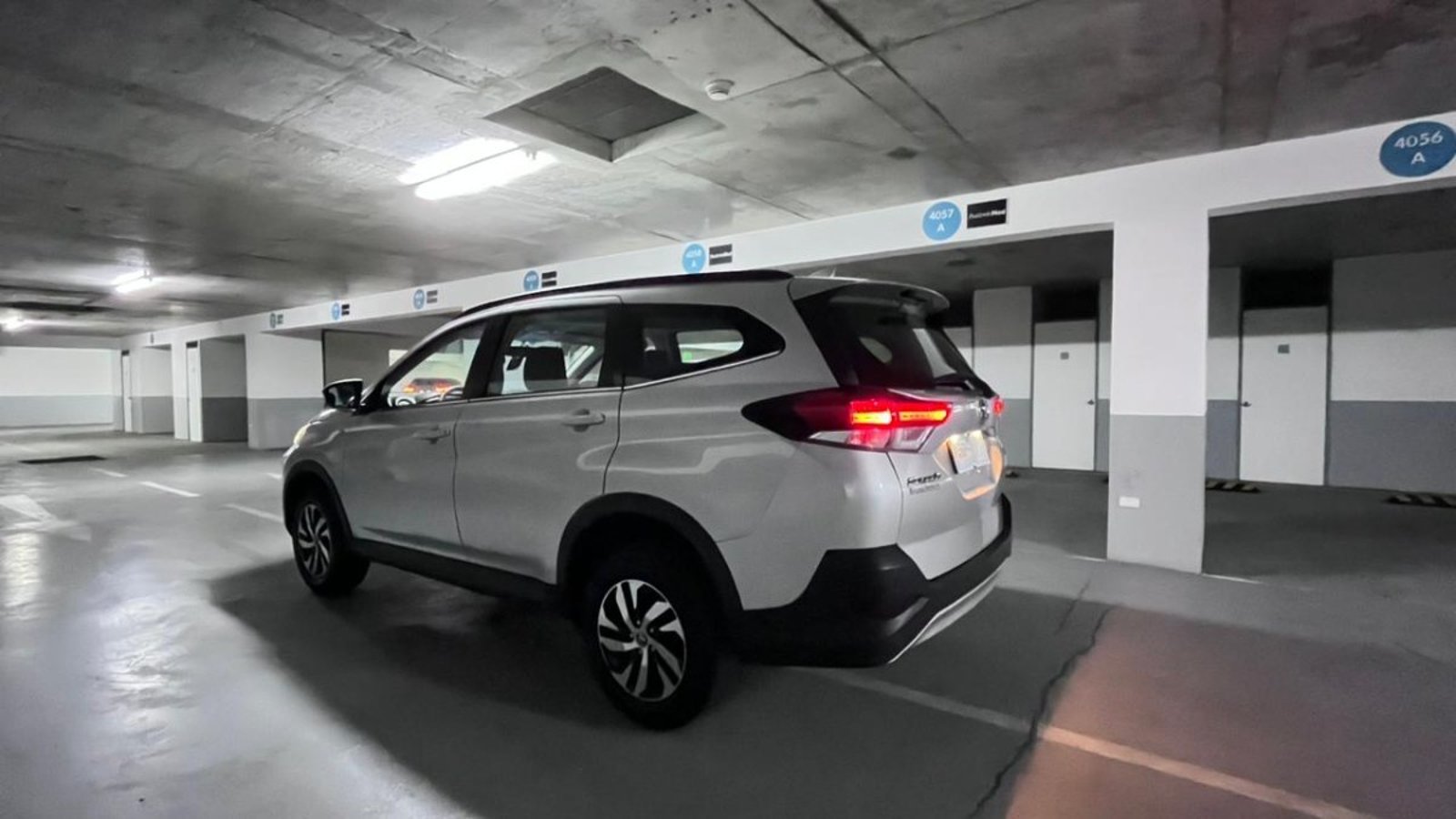 Toyota RUSH RUSH 1.5 XLI 4X2 AT 2022 - Imagen 4 de 10