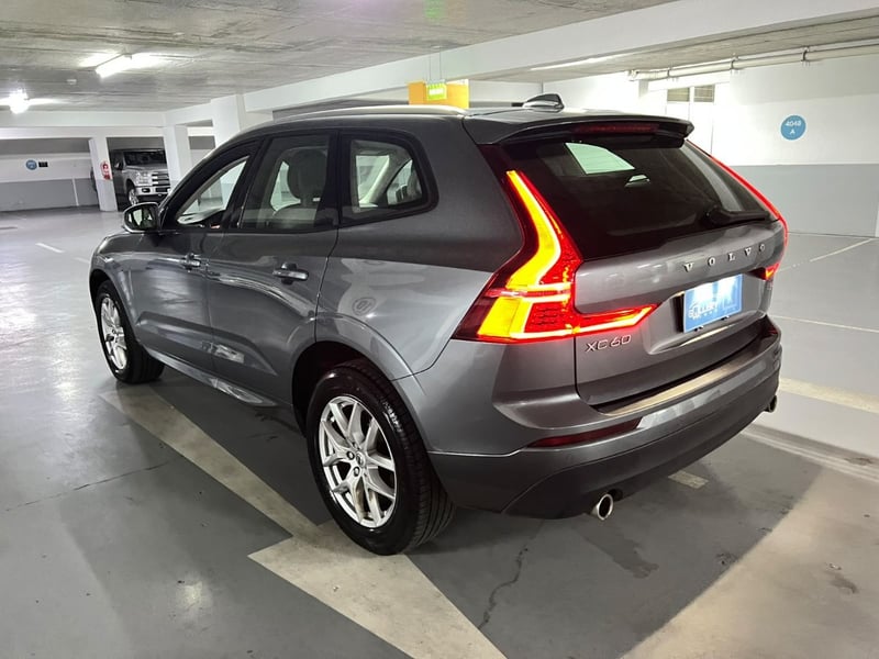 Volvo XC60 D4 DIESEL 4X4 2018 - Imagen 5 de 10
