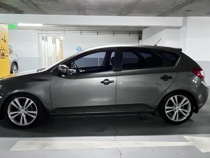 Kia CERATO 5 SX 1.6 2011 - Imagen 7 de 10
