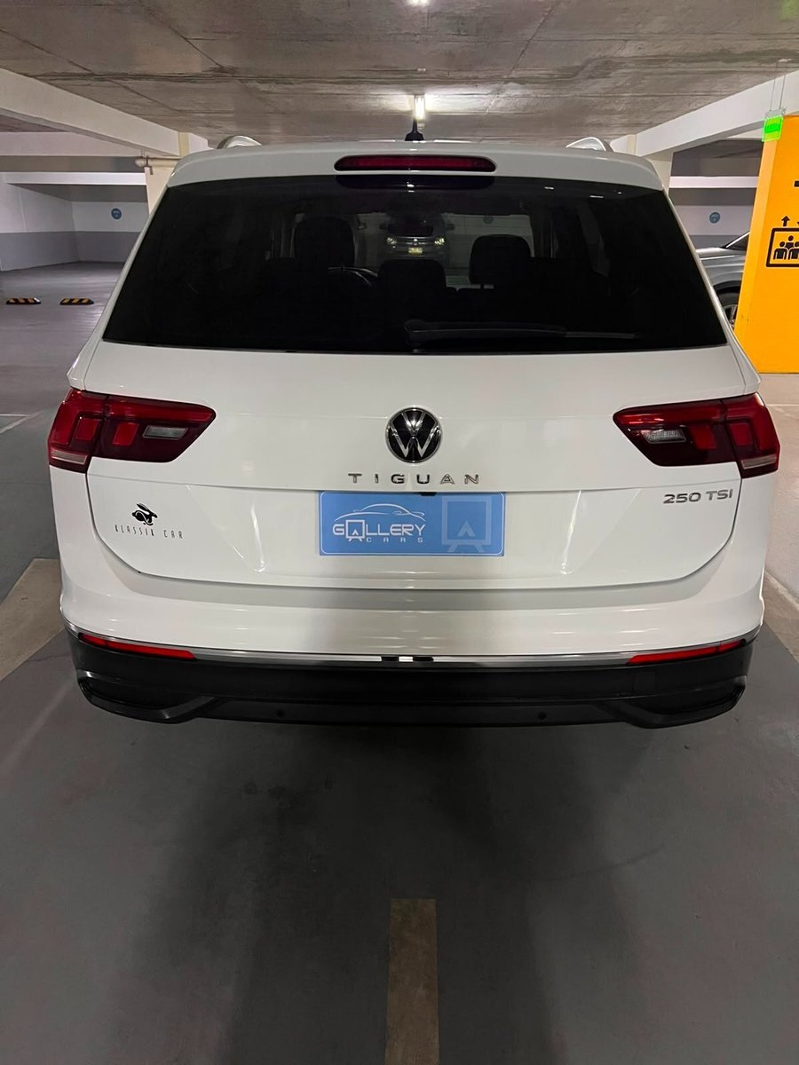 Volkswagen TIGUAN 1.4 COMFORTLINE TSI 2023 - Imagen 4 de 9