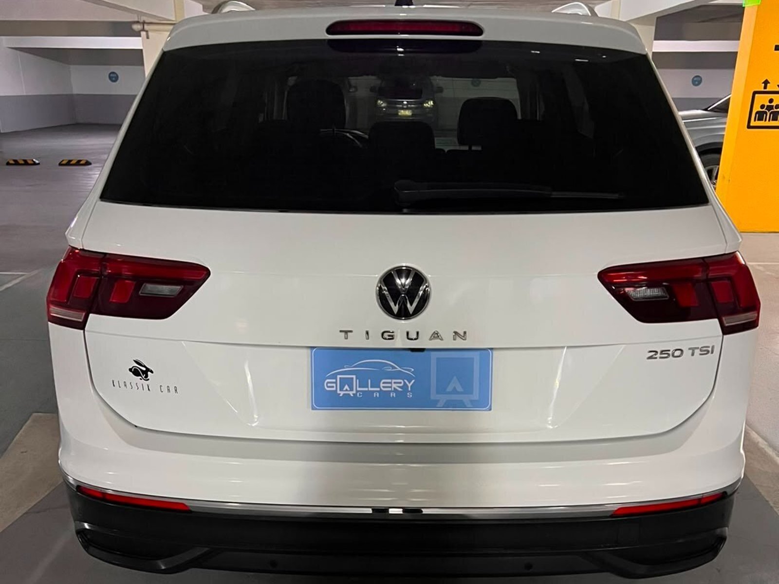 Volkswagen TIGUAN 1.4 COMFORTLINE TSI 2023 - Foto 4 de 9