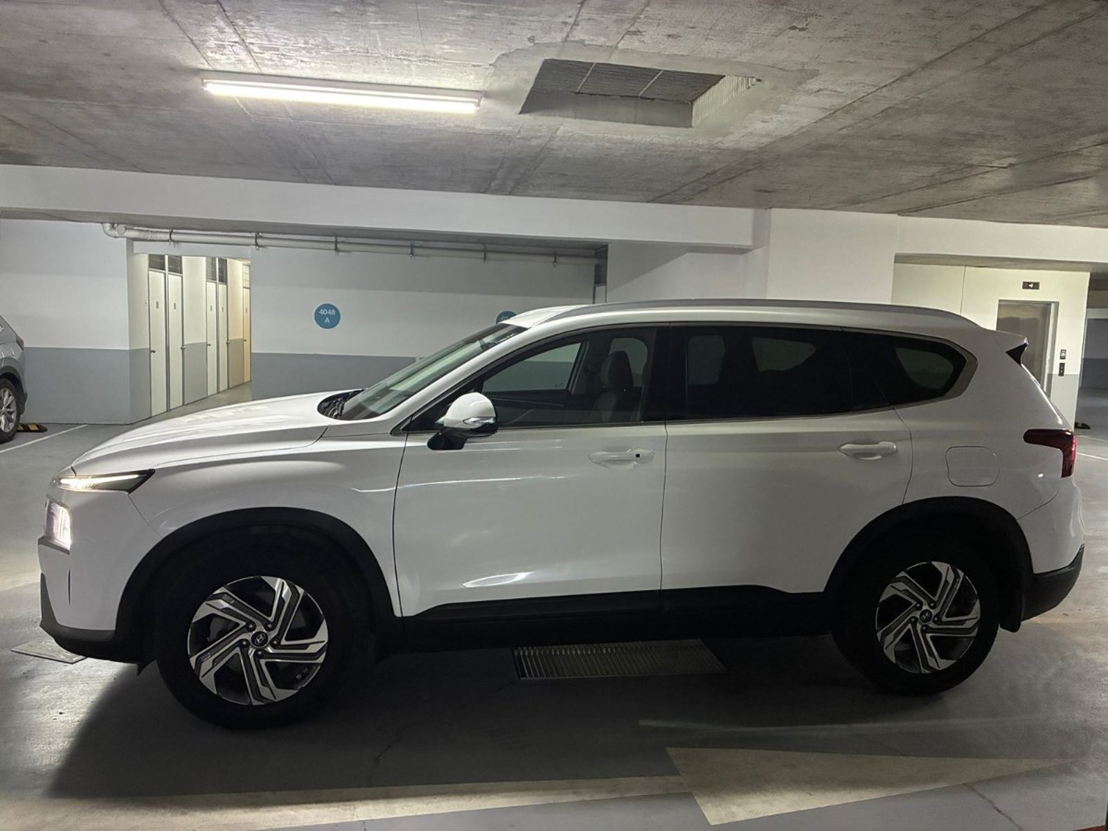 Hyundai SANTA FE 2.2 DIESEL AUTOMATICA 2024 - Foto 4 de 10