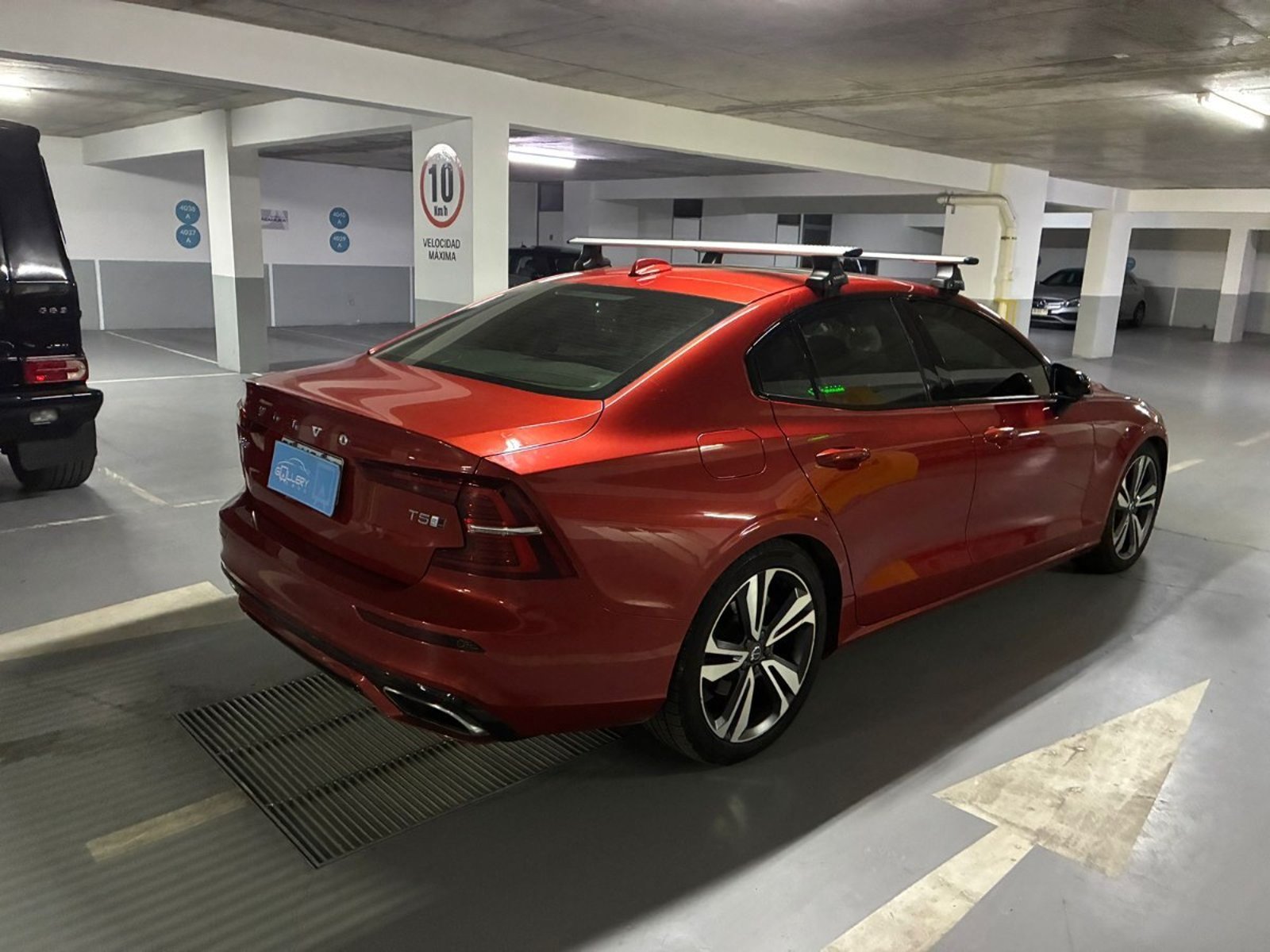 Volvo S60 R-DESIGN 2021 - Imagen 5 de 10