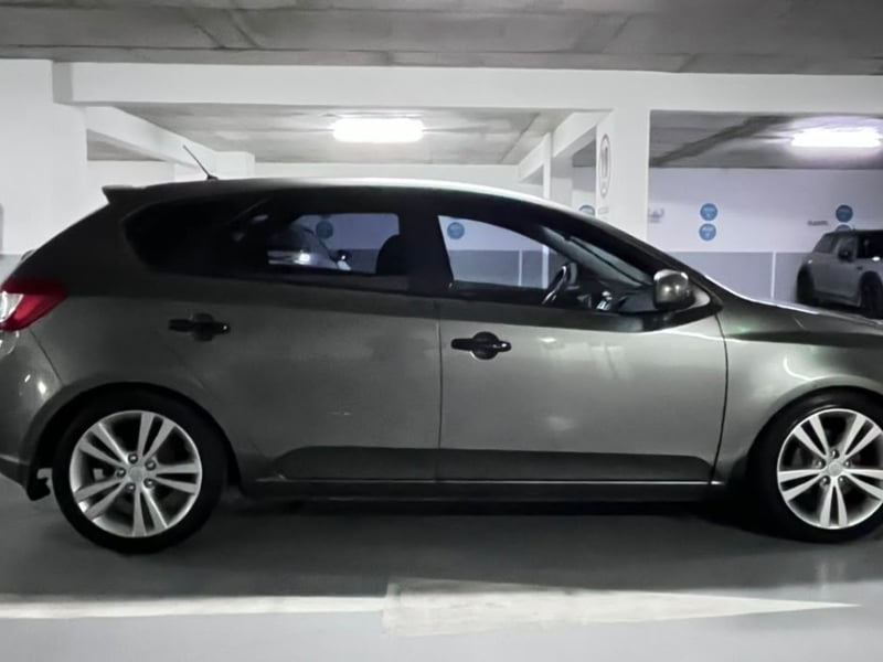 Kia CERATO 5 SX 1.6 2011 - Imagen 8 de 10