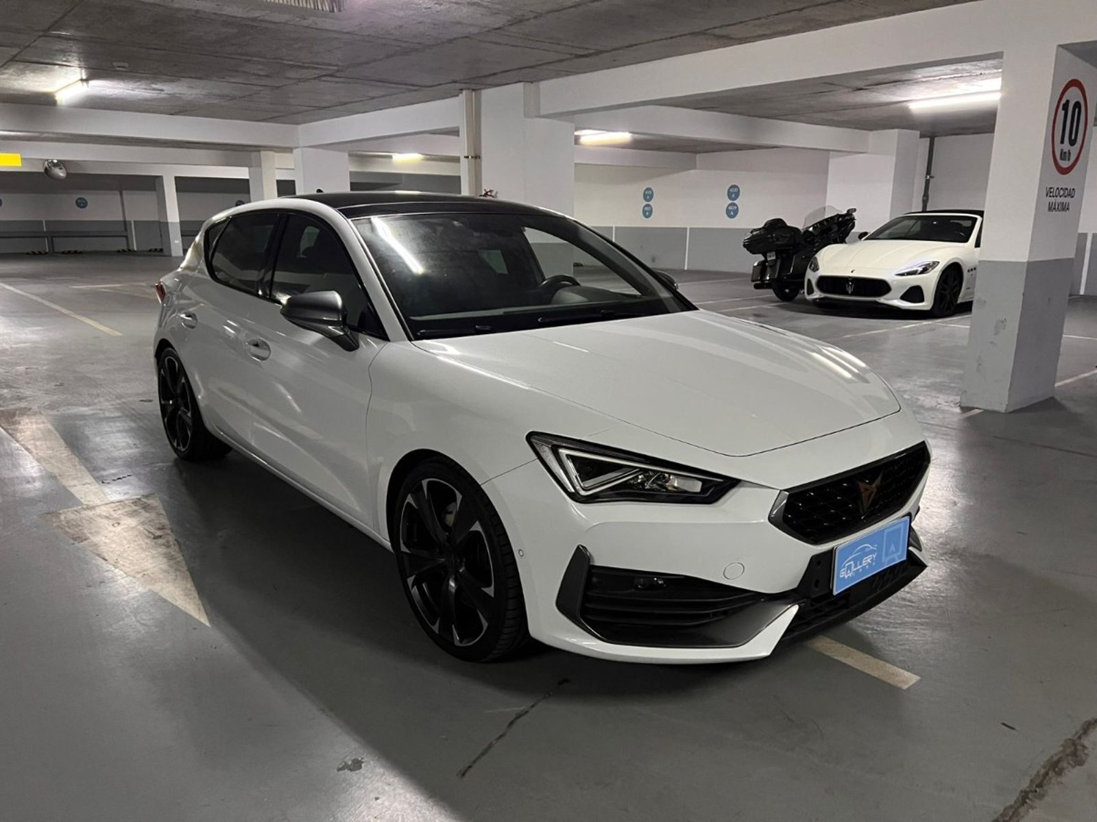 Cupra LEON 2.0T VZ 2024 - Foto 2 de 10