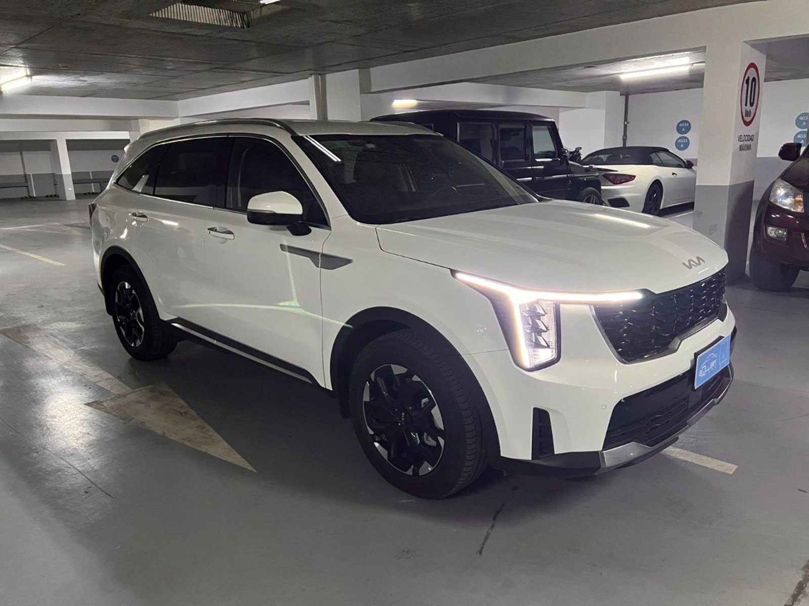 KIA SORENTO EX 2.2 4X4 2025 - Foto 4 de 10