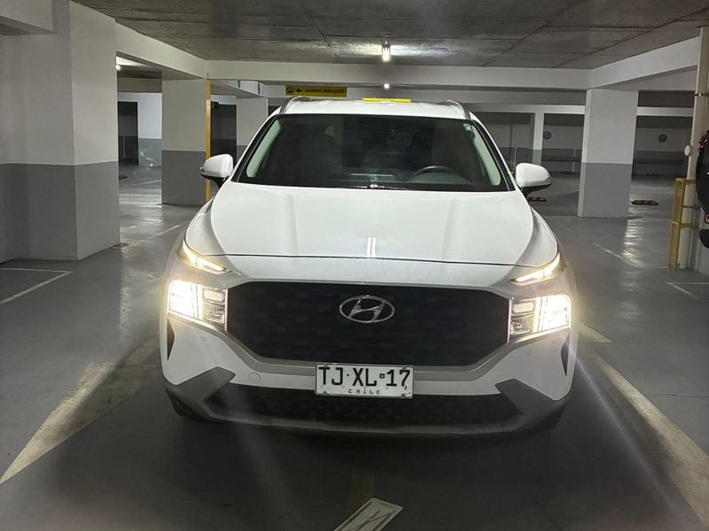 Hyundai SANTA FE 2.2 DIESEL AUTOMATICA 2024 - Imagen 8 de 10