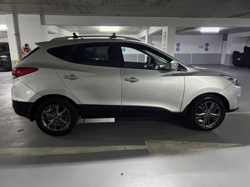 Hyundai TUCSON GL 2.0 CRDI 2015 - Imagen 3 de 10