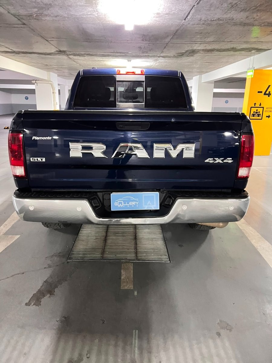 RAM 1500 SLT CLASSIC 2021 - Imagen 6 de 10