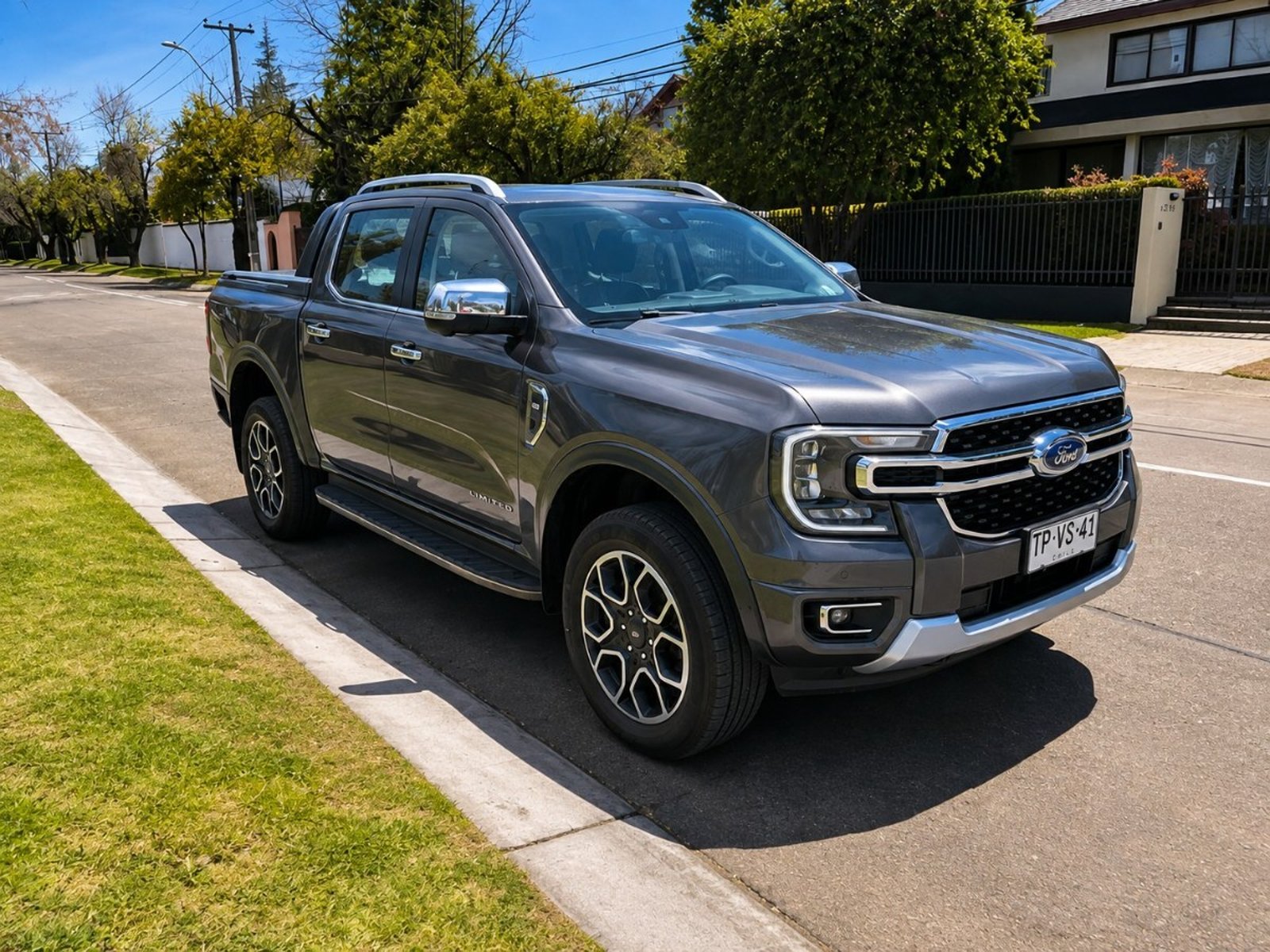 Ford RANGER LIMITED 3.0T 2024 - Foto 2 de 10