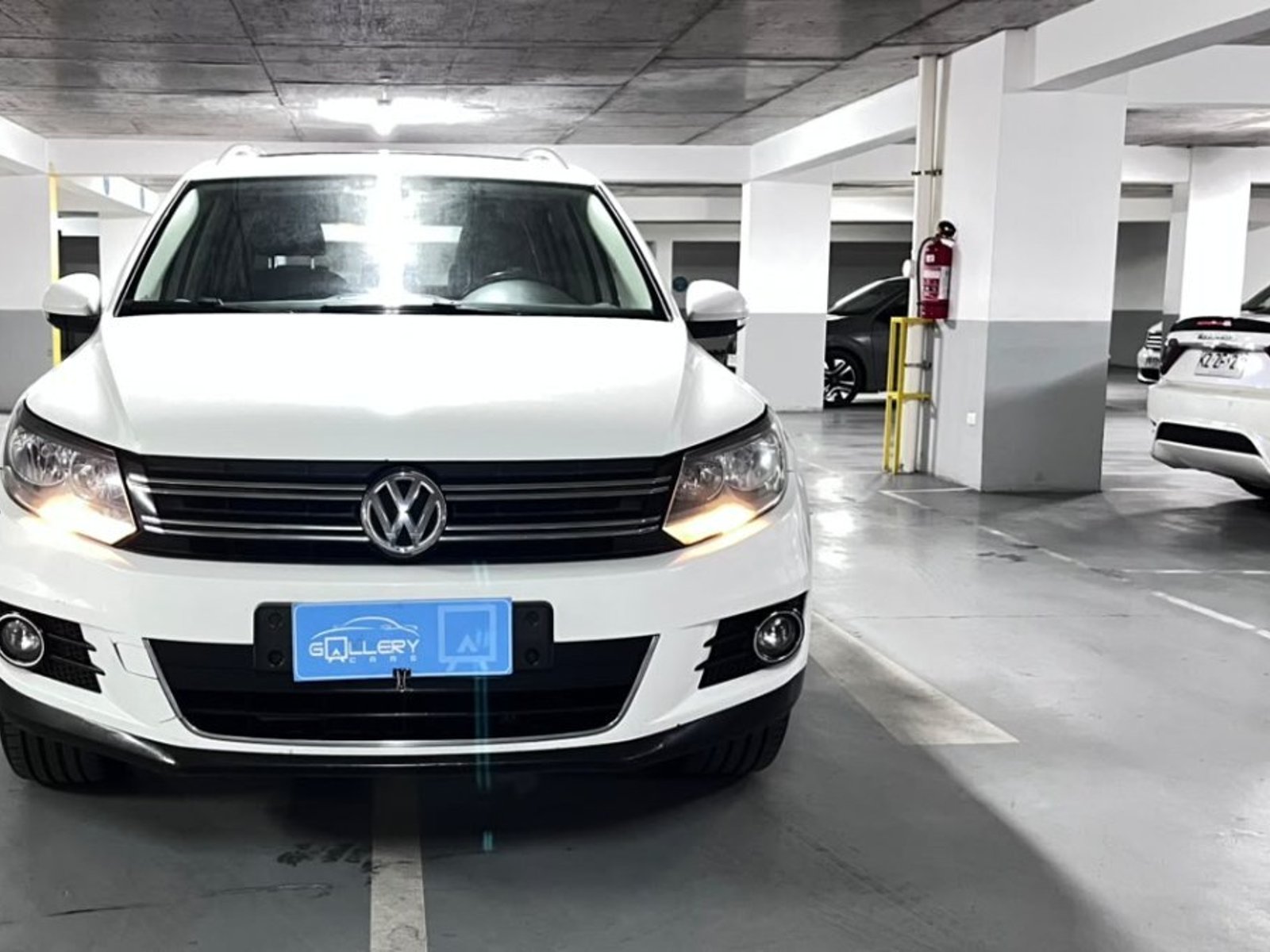 Volkswagen TIGUAN 2.0T HIGHLINE 4MOTION 2013 - Foto 3 de 10