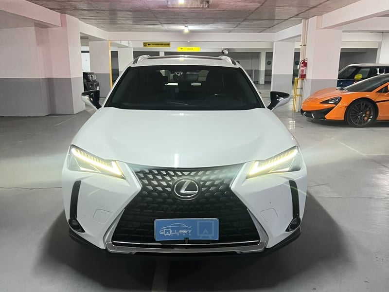 Lexus UX200 2.0 CVT 2022 - Imagen 8 de 10