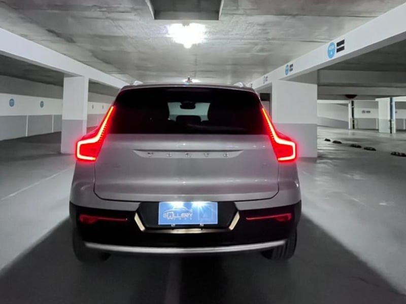Volvo XC40 B4 Plus 2.0 AUT 2023 - Imagen 5 de 10