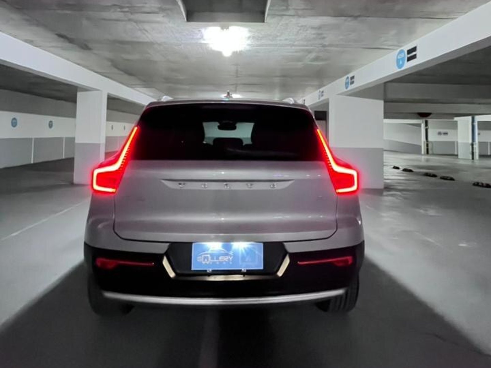 Volvo XC40 B4 Plus 2.0 AUT 2023 - Foto 5 de 10