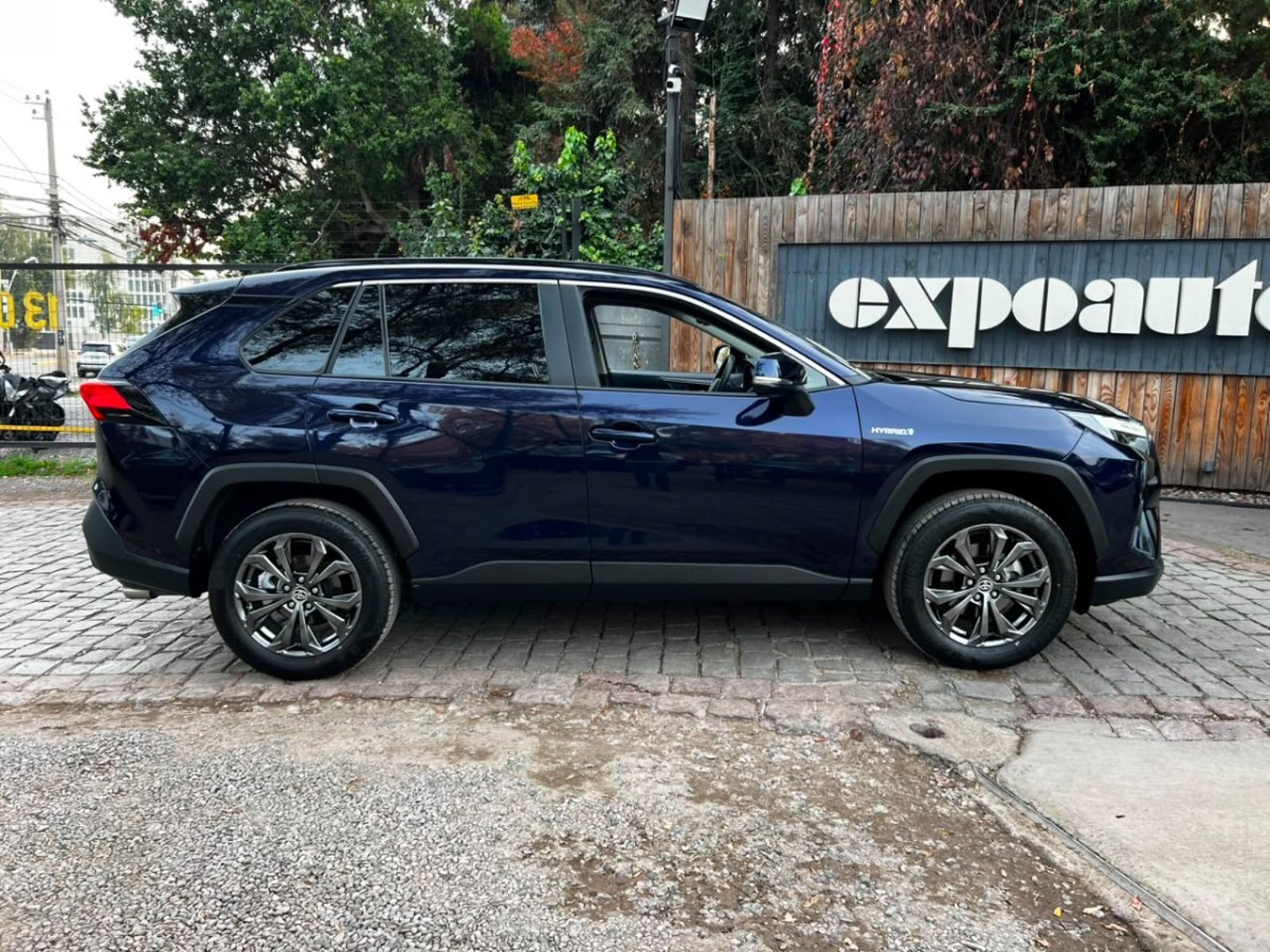 Toyota RAV 4 XLE HYBRID CVT 2.5 2024 - Imagen 7 de 10