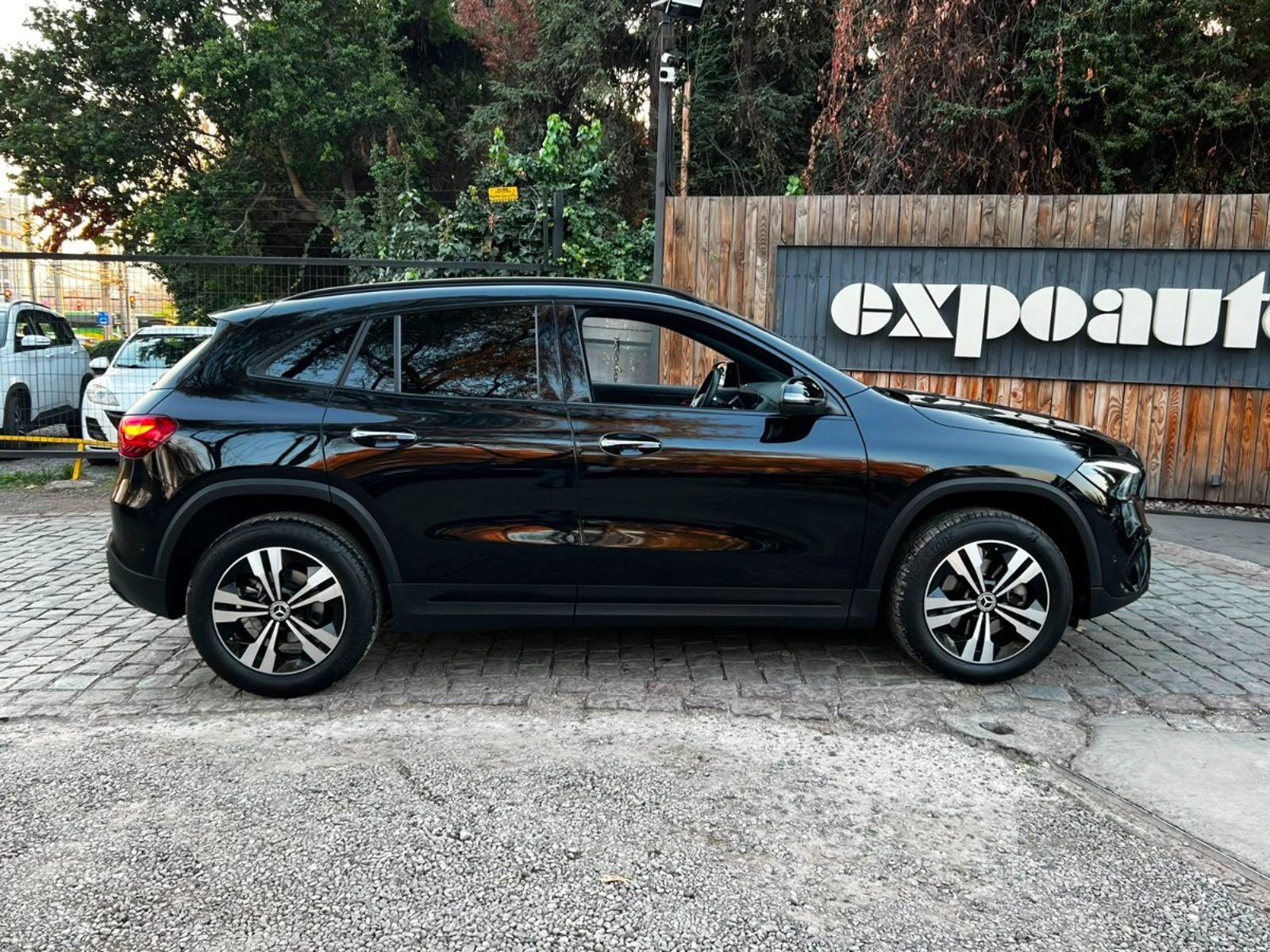MERCEDES-BENZ GLA 200 PROGRESSIVE ADVANCED 2025 - Imagen 7 de 10