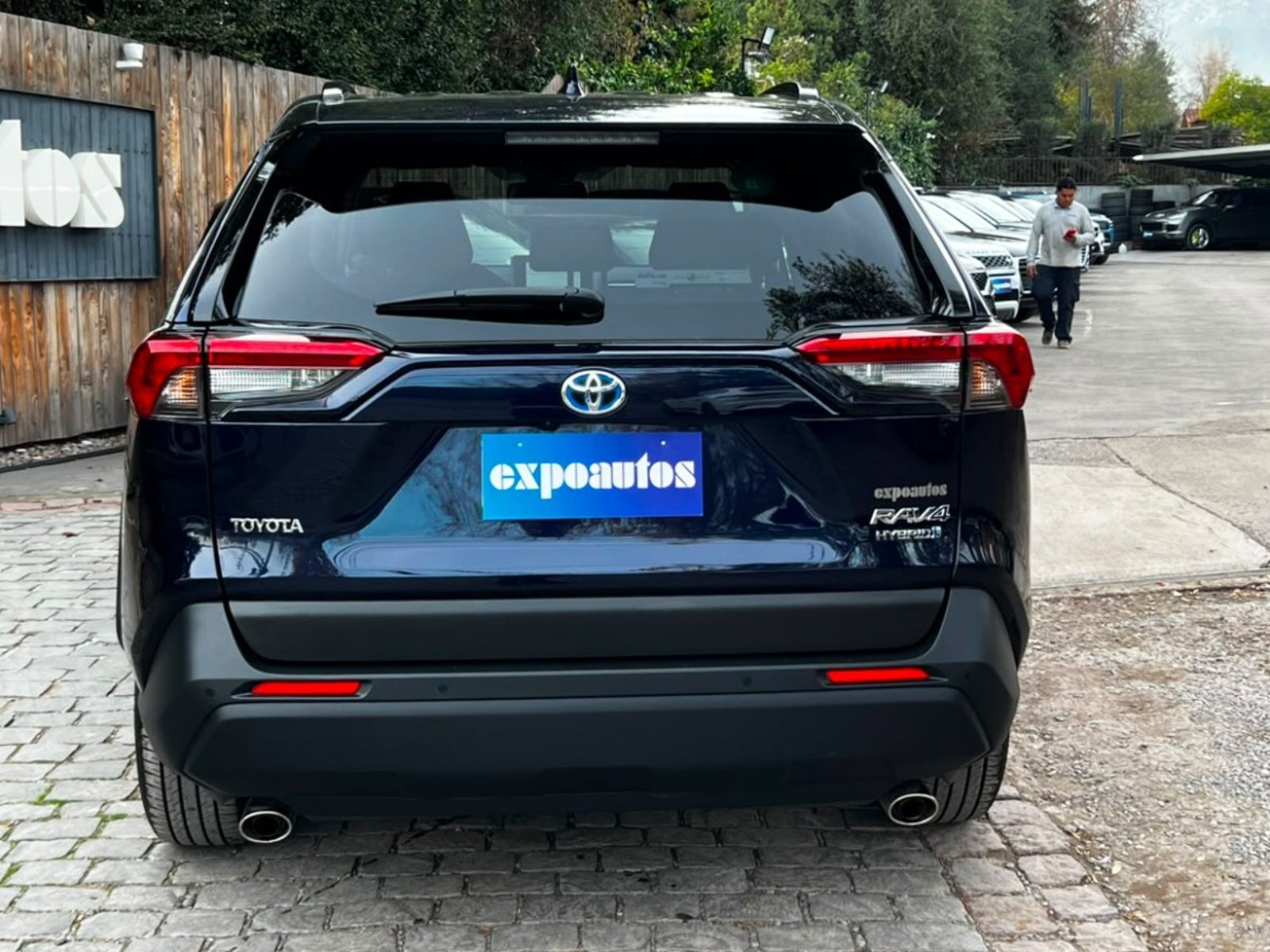 Toyota RAV 4 XLE HYBRID CVT 2.5 2024 - Imagen 5 de 10