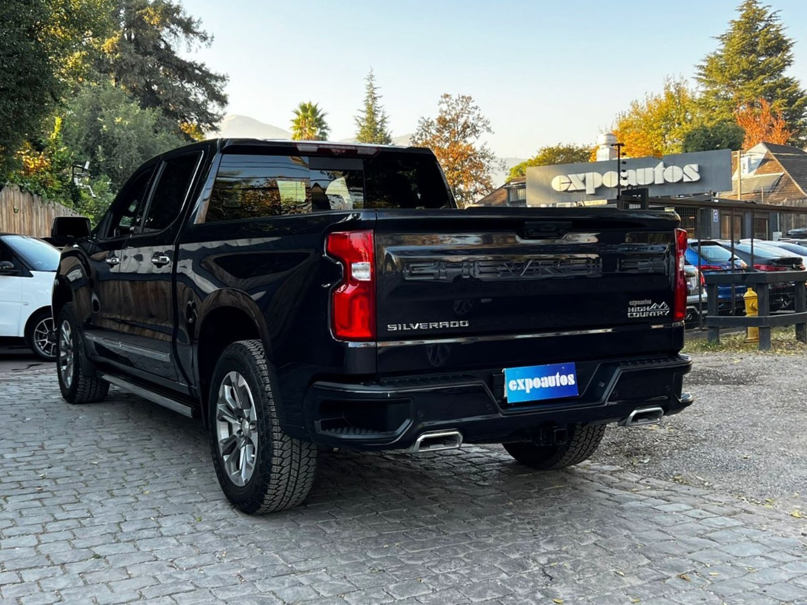 Chevrolet SILVERADO HIGH COUNTRY 3.0 DIESEL 2024 - Imagen 6 de 10