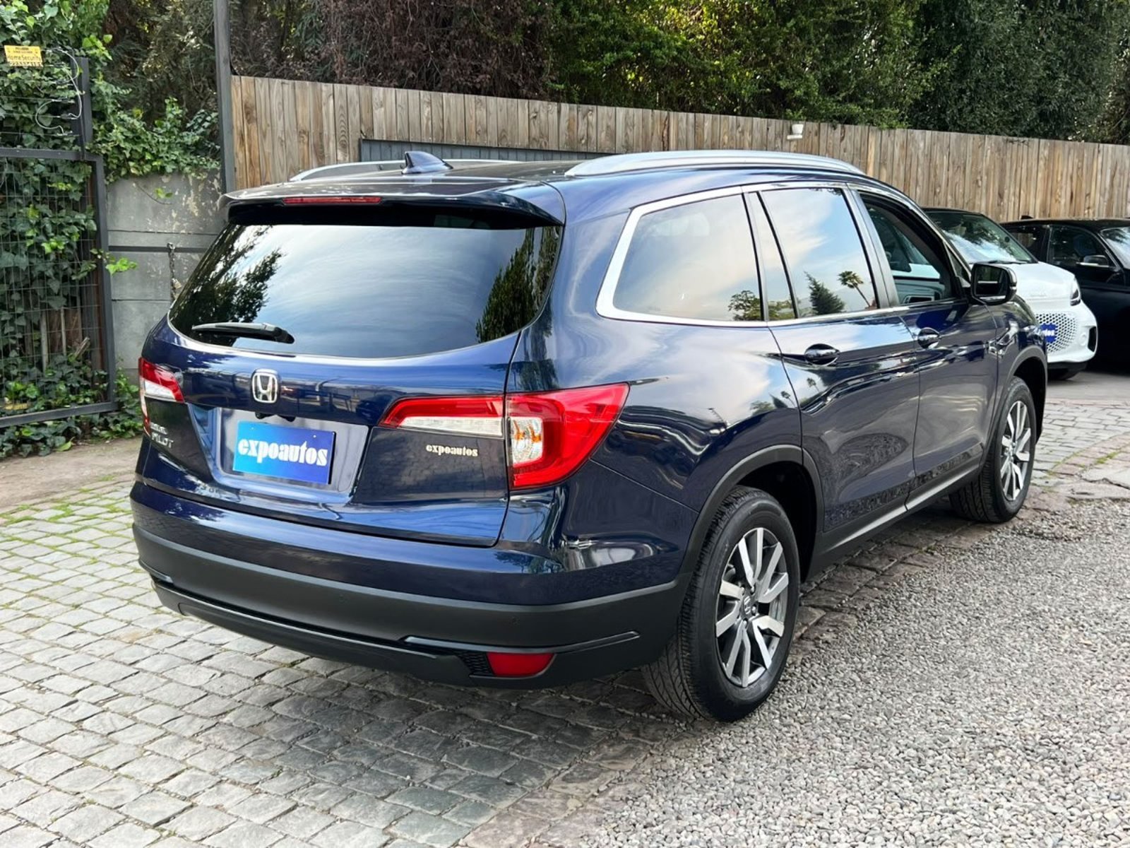Honda PILOT 3.5 EX 2023 - Foto 4 de 10