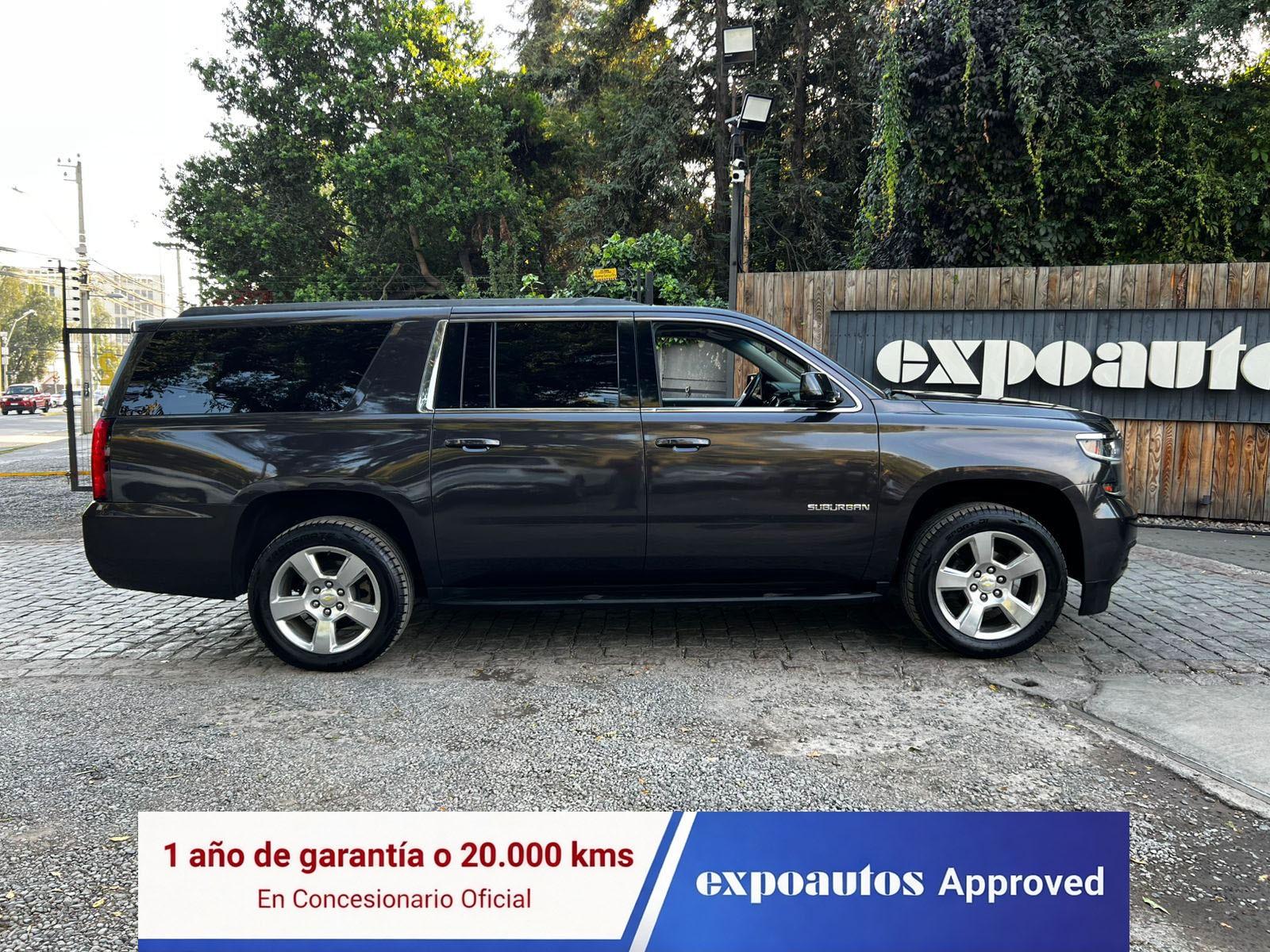 Chevrolet SUBURBAN LT 4WD 5.3 AT 2015 - Imagen 9 de 10