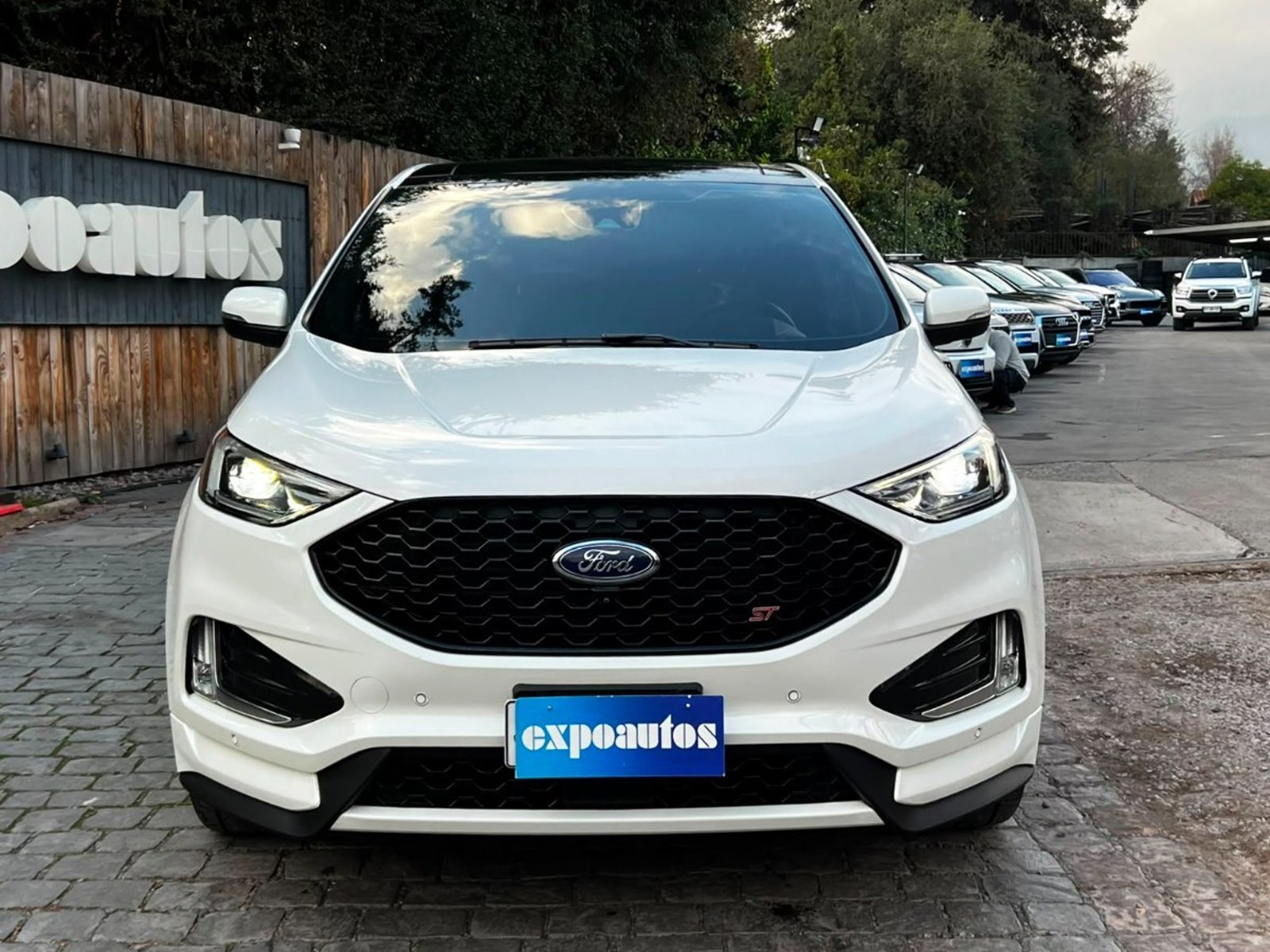 Ford EDGE ST 2.7 AWD ECOBOOST 2023 - Foto 2 de 10