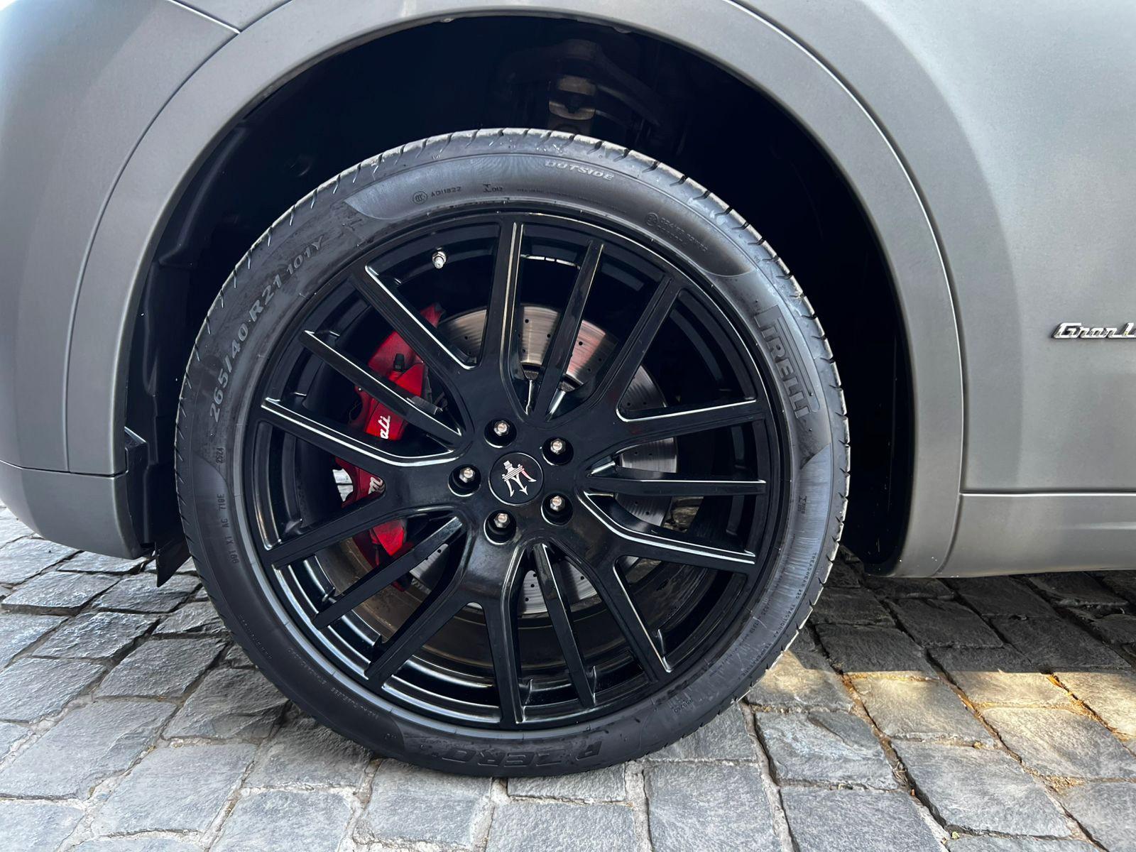 Maserati LEVANTE GRAN LUSSO S 3.0 2018 - Imagen 8 de 8