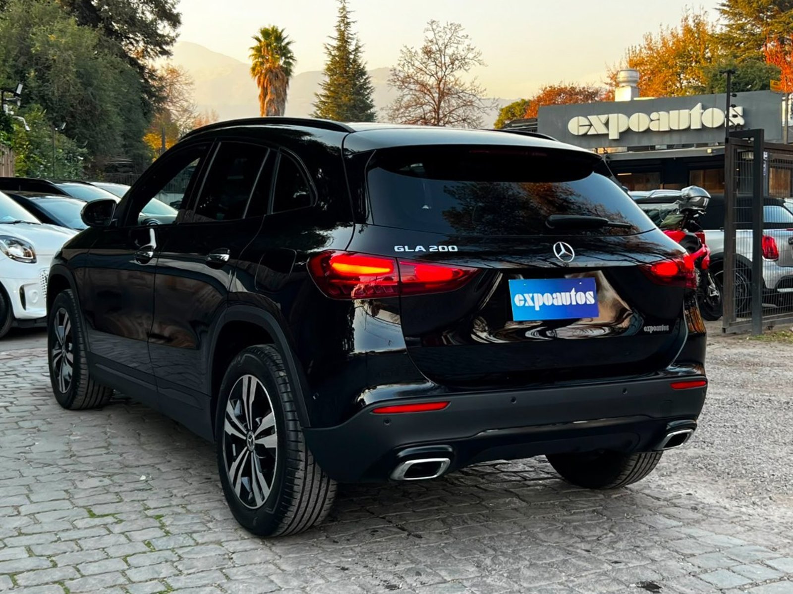 MERCEDES-BENZ GLA 200 PROGRESSIVE ADVANCED 2025 - Foto 4 de 10