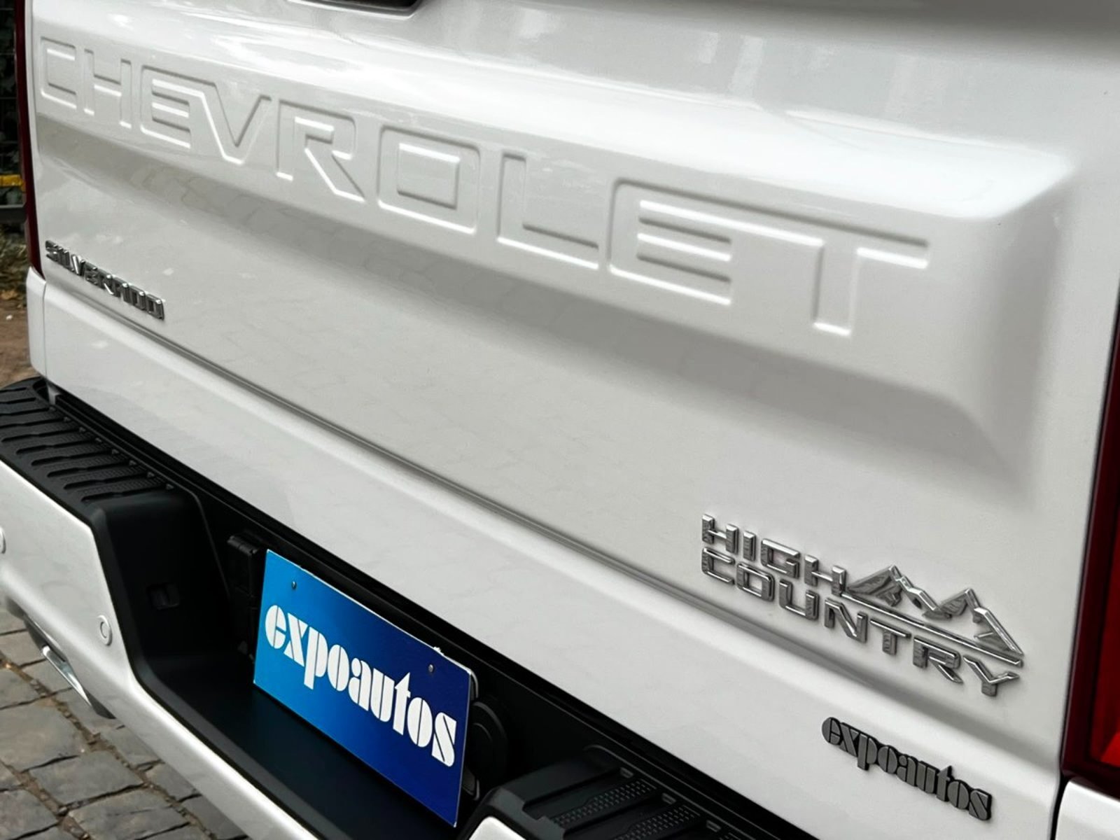CHEVROLET SILVERADO HIGH COUNTRY 3.0 2023 - Imagen 9 de 10