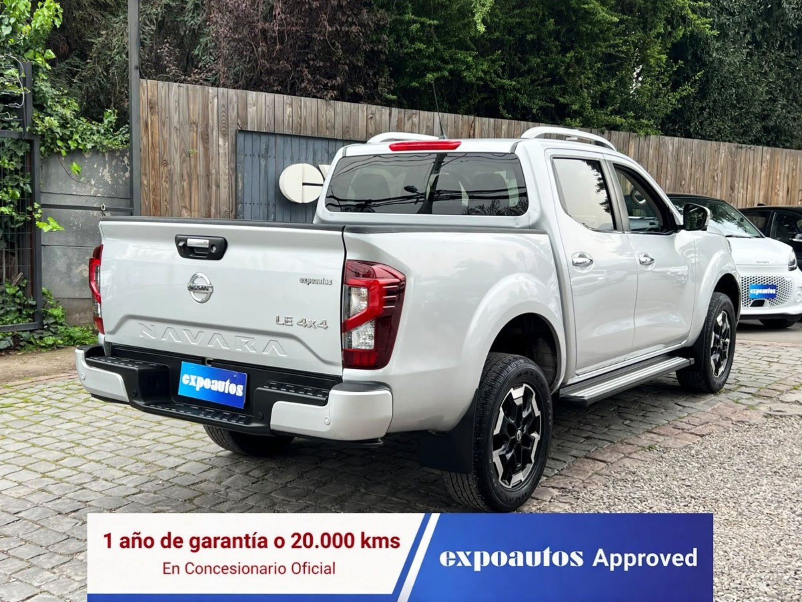 Nissan NAVARA LE 2.3 DIESEL 4x4 2022 - Foto 4 de 10