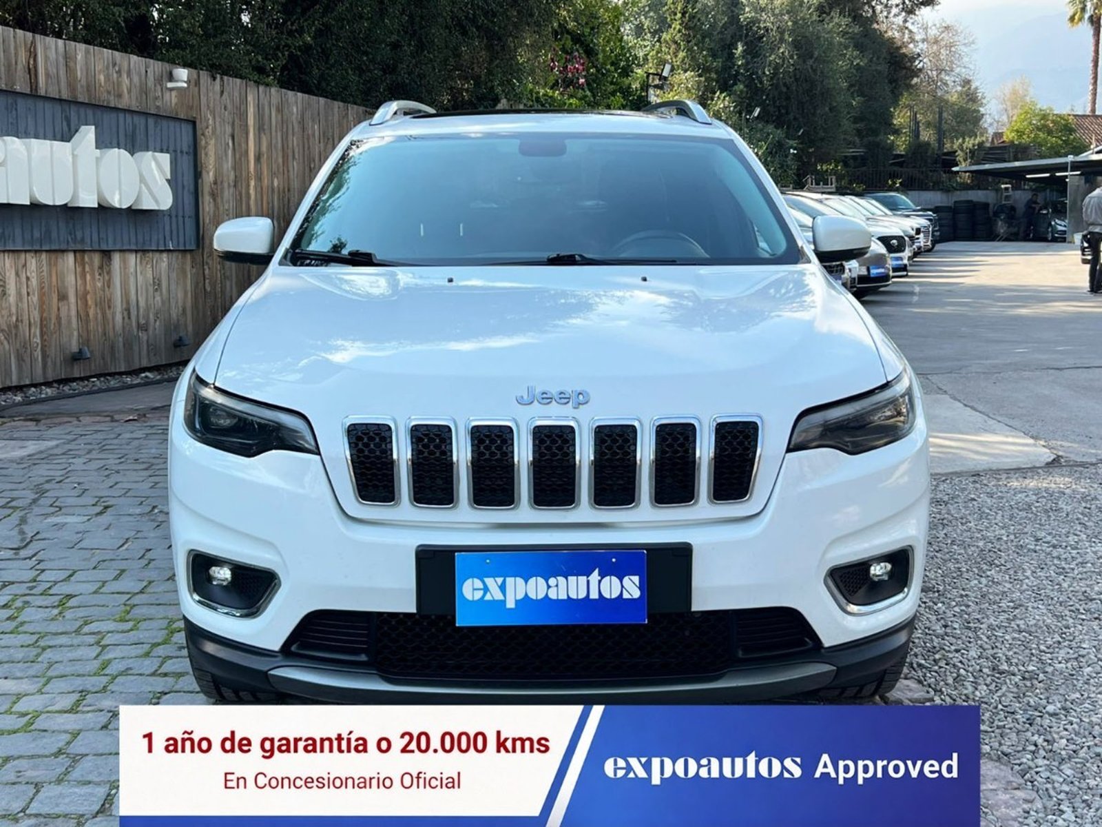 Jeep CHEROKEE LIMITED 3.2 AT 4X4 2020 - Foto 2 de 10