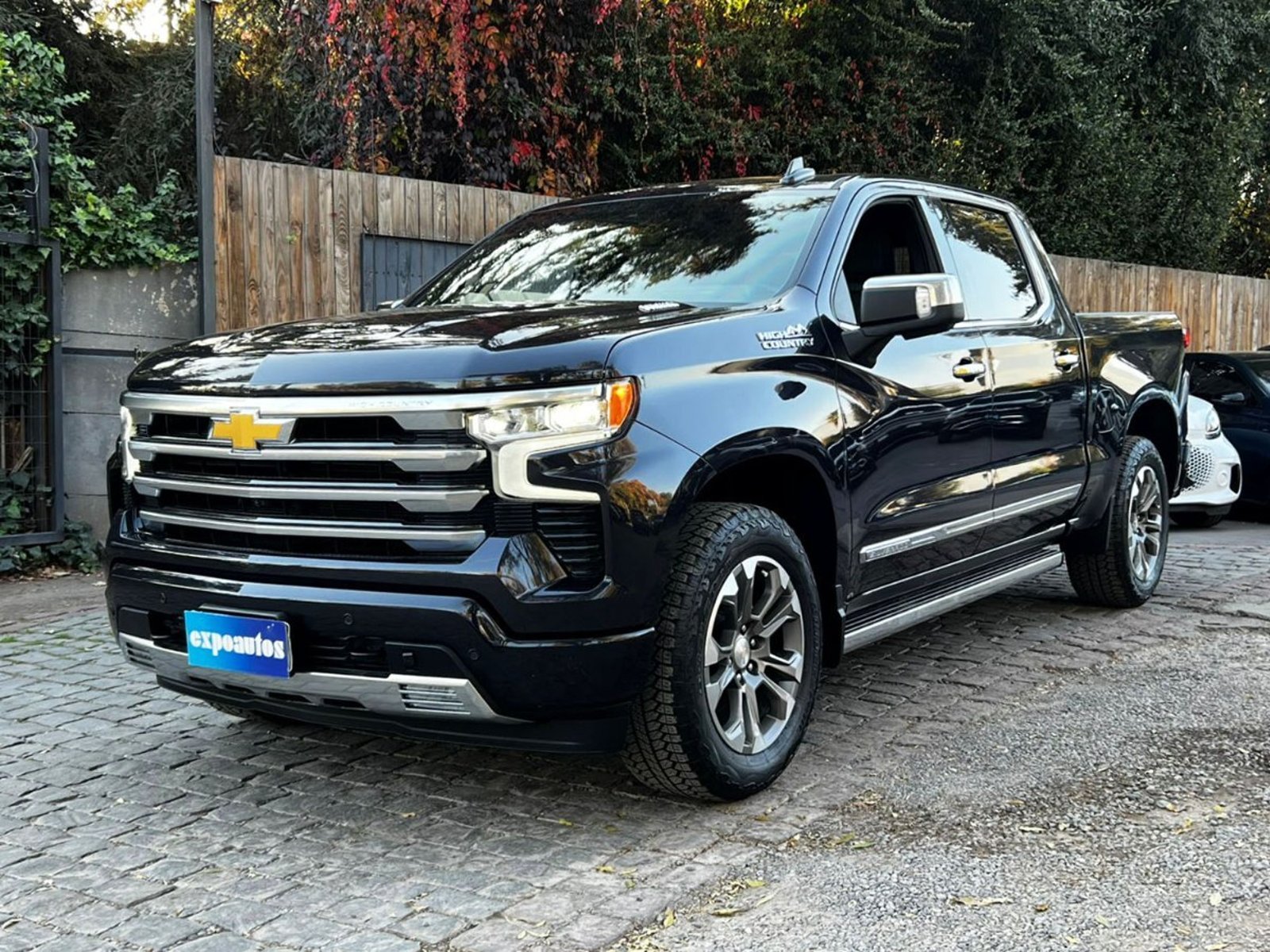 Chevrolet SILVERADO HIGH COUNTRY 3.0 DIESEL 2024 - Foto 3 de 10