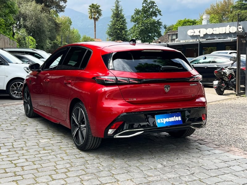 Peugeot 308 1.2 GT AT 2025 - Imagen 6 de 9