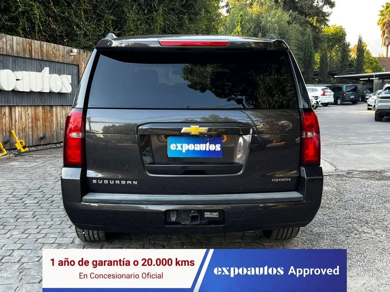 Chevrolet SUBURBAN LT 4WD 5.3 AT 2015 - Imagen 5 de 10