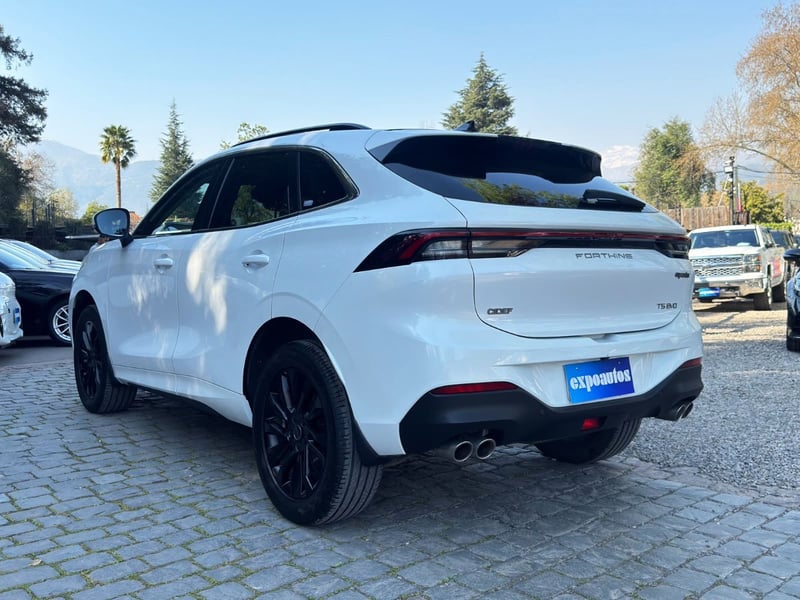 Dongfeng T5 EVO NOBLE 1.5T AT 2024 - Imagen 6 de 10