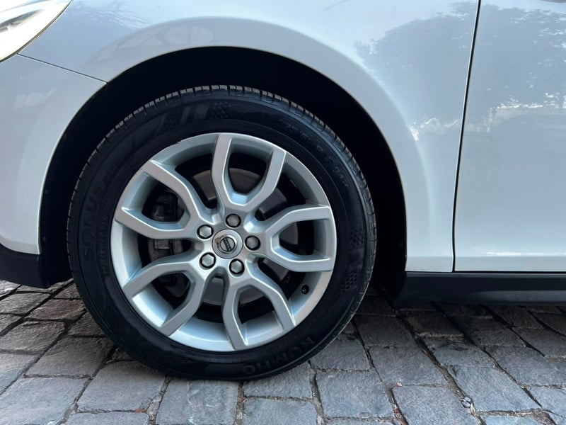 Volvo V40 CROSS COUNTRY D2 2019 - Imagen 10 de 10