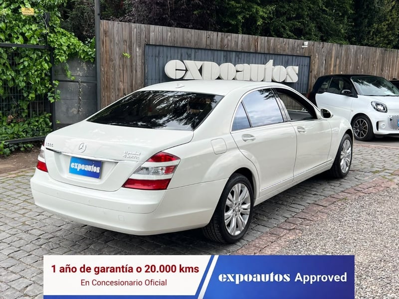 Mercedes-Benz S550 4MATIC V8 5.5 2010 - Imagen 6 de 10