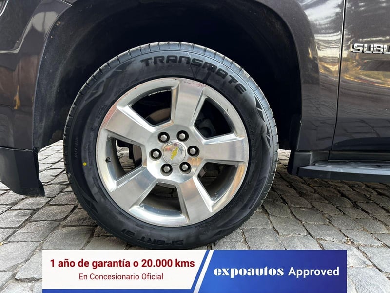 Chevrolet SUBURBAN LT 4WD 5.3 AT 2015 - Imagen 10 de 10