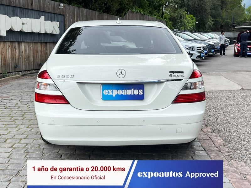 Mercedes-Benz S550 4MATIC V8 5.5 2010 - Imagen 5 de 10