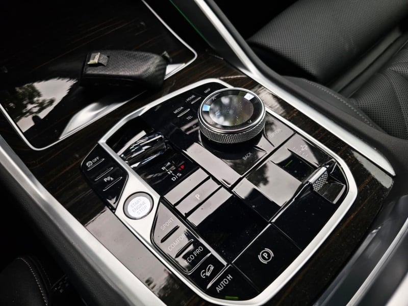 BMW X6 30D MSPORT XDRIVE 2024 - Imagen 9 de 10