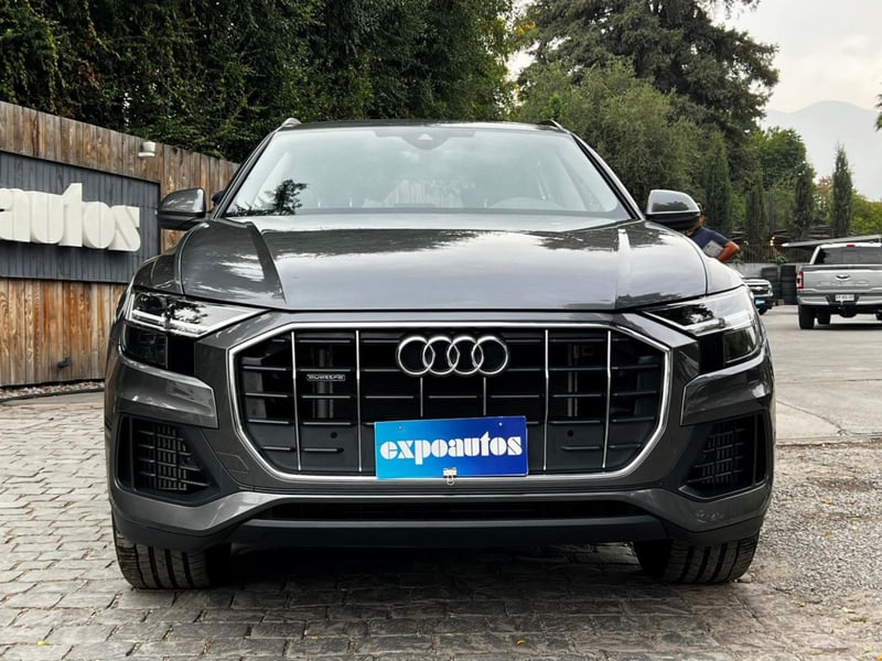 Audi Q8 55 TFSI QUATTRO 3.0 2024 - Imagen 3 de 10