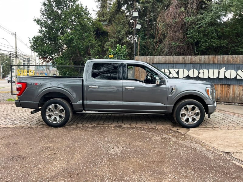 Ford F-150 PLATINIUM 4WD ECOBOOST 3.5 2023 - Imagen 7 de 10