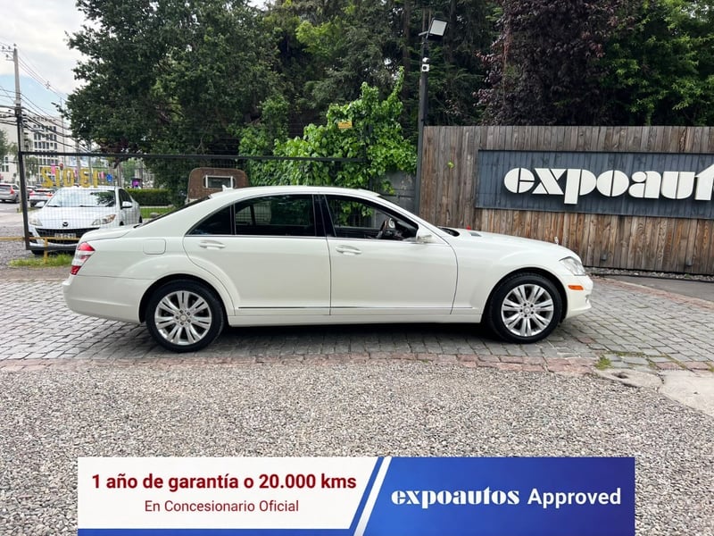 Mercedes-Benz S550 4MATIC V8 5.5 2010 - Imagen 8 de 10