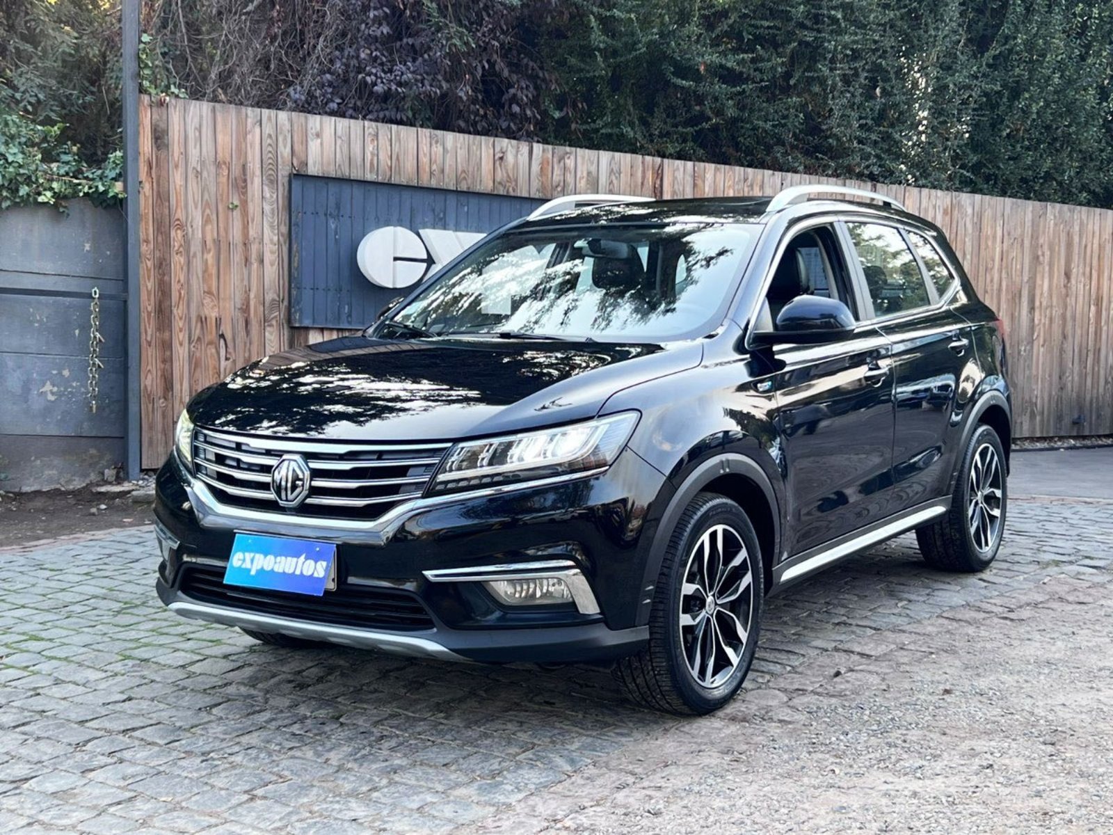 MG RX5 2.0T AWD AT 2019 - Imagen 3 de 10