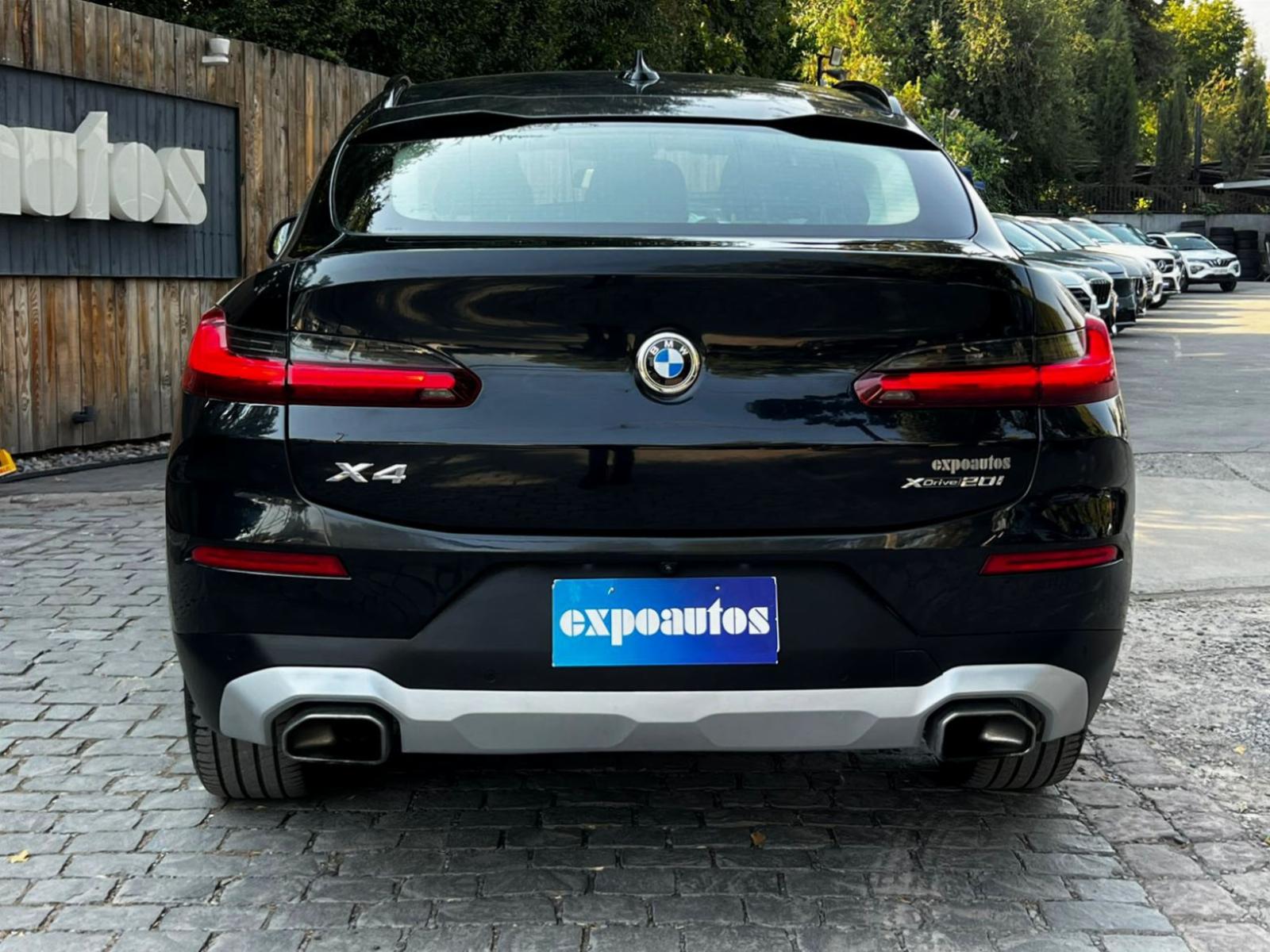 BMW X4 HERITAGE XDRIVE 2.0i LCI 2024 - Foto 5 de 10