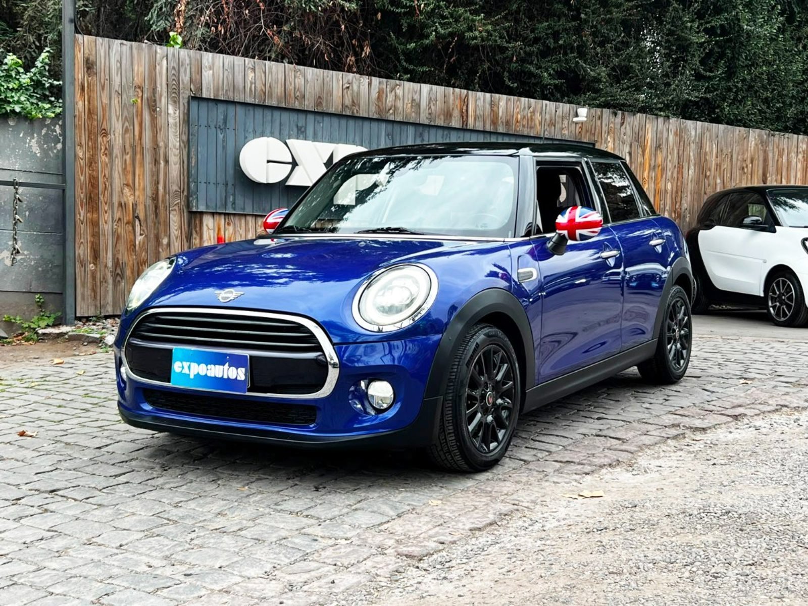 Mini COOPER 1.5T AT 2019 - Foto 3 de 10